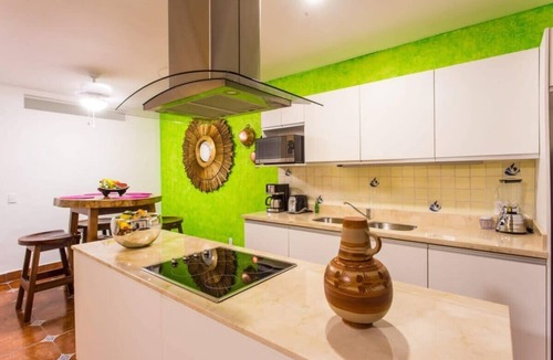 North End Apartment | Great 2BR Master Suite only 2' from Sayulita Beach