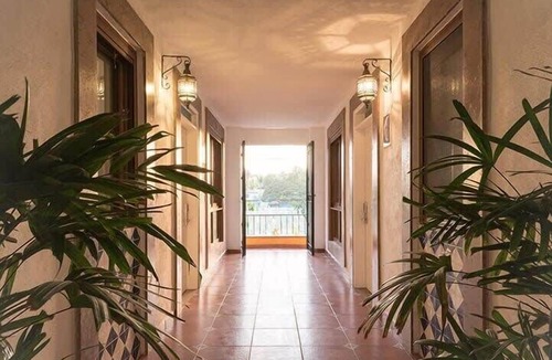 North End Apartment | Great 2BR Master Suite only 2' from Sayulita Beach