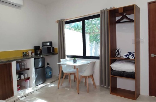 Isla Holbox Apartment | Great Value, Beach 1 block, Mini Kitchen, c7