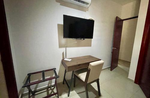 Las Gaviotas Apartment | Ground floor apartment close to the beach, shops and restaurants