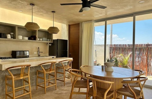 Chicxulub Puerto Villa | Hermosa villa con piscina en Chicxulub puerto