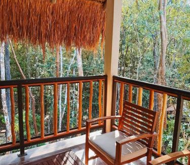 Xpujil House | Hotel Cabañas Aldea Maya