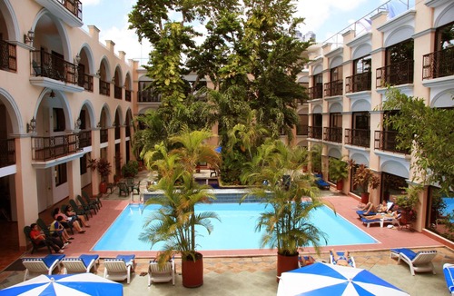 Centro Hotel | Hotel Doralba Inn