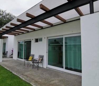 Rio Verde Hotel | Hotel Los Lirios