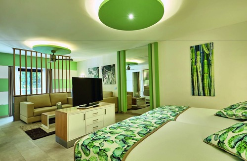 Playacar Fase II Resort | Hotel Riu Tequila - All Inclusive