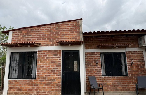Las Varas House | House near beautiful beaches. Separate entrance, with parking. Secure.