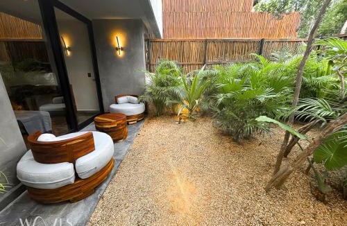 Playa Paraiso House | Humana By Waves