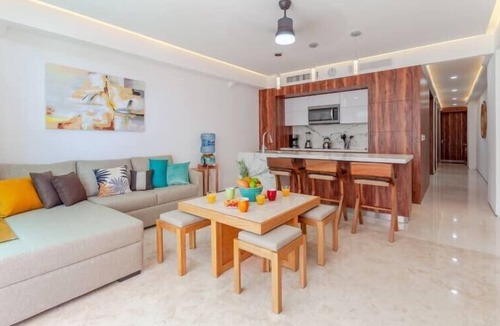 Emiliano Zapata Apartment | Incredible new condo 1/2 Block from Beach/Malecon!