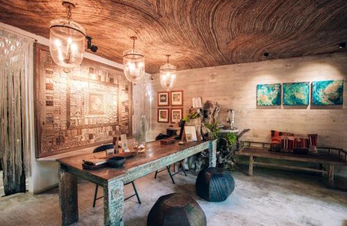 Zama House | Jungle Sanctuary Wellness Retreat w Pool Bar Spa