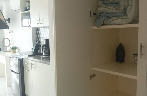 Downtown Cabo San Lucas Condo | Junior Suite Deluxe I Fully Equipped I Fantastic and Lovely