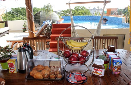 Gonzalo Guerrero Apartment | Kingsize 1bdr apartment, common rooftop w/pool, lounge area, BBQ (units 102)