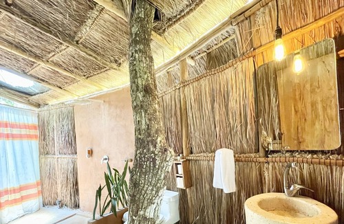 Chemuyil House | Ku Kuk Glamping – Domo Cielo