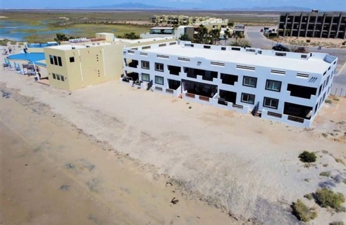 Laguna Shores Condo | Laguna Shores- 4 Bed/4Bath Beachfront Condo