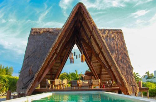 Ixil House | Lipsos Retreat Concierge Villa