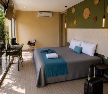 Alfredo V. Bonfil Hotel | LOL-HA Cancún Hotel Boutique