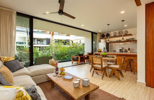 Playa Paraiso Condo | Luxe 2BR Oasis | Gym | Pools | Beach Shuttle
