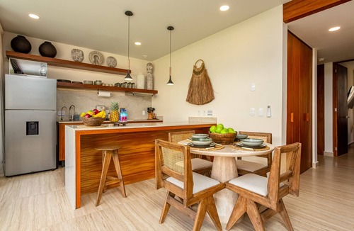 Playa Paraiso Condo | Luxe 2BR Oasis | Gym | Pools | Beach Shuttle