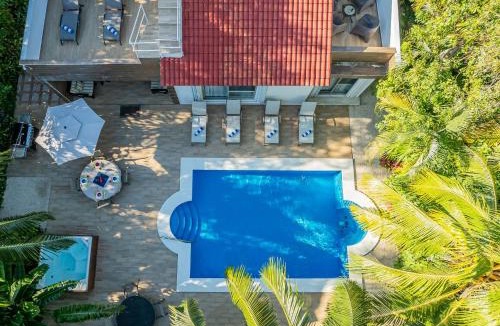 Playacar Villa | Luxurious 6-Bedroom Villa with Private Pool in Playa del Carmen