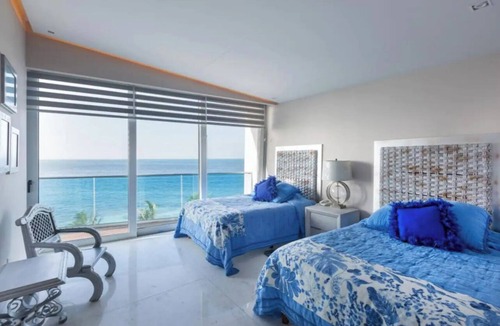 Zona Hotelera Villa | Luxurious beachfront House in Cancun