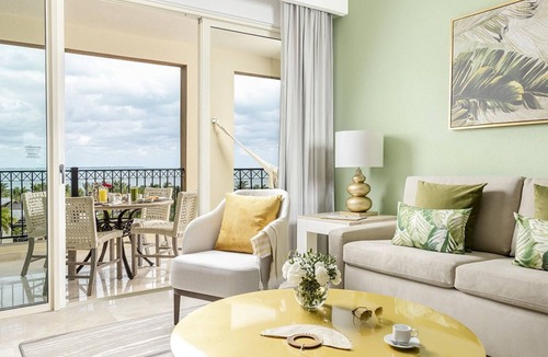 Punta Sam Resort | Luxurious One Bedroom Suite at Villa del Palmar Cancun Resort