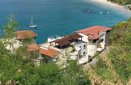 La Palapa Resort | Luxurious Pacifica Grand Senior Suite