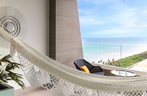 Puerto Juarez Condo | Luxury 2-bedroom Ocean view condo , Gym Spa & Infinity Pool