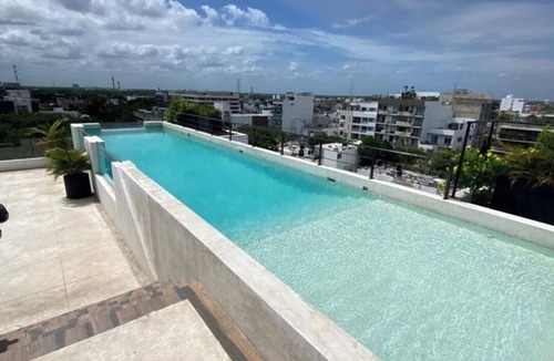 Tohoku Apartment | Luxury 2BD Condo 3 blk from 5th Ave W/PoolandParking