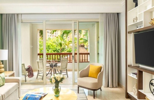 Playa Mujeres Villa | Luxury 2BR at Villa del Palmar Cancun – Beachfront Pools, Spa & Family Fun