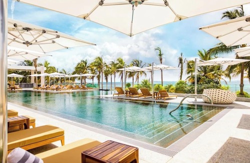 Punta Sam Apartment | Luxury Adults-Only Oceanfront 1-Bedroom