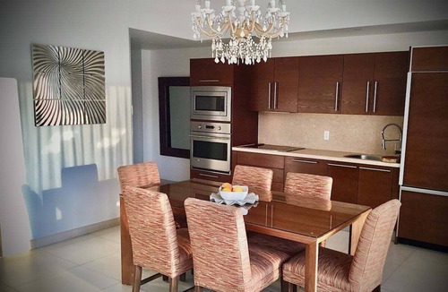 North Hotel Zone Apartment | Luxury Apartment Icon Vallarta