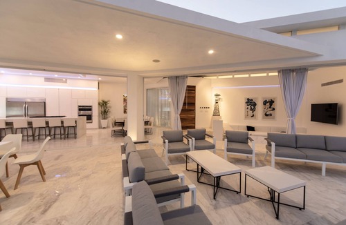 Pedregal Villa | Luxury Cabo Villa Sleeps 28 w/Pool, Hot Tub, Bay/Ocean Views, Near Swim Beach
