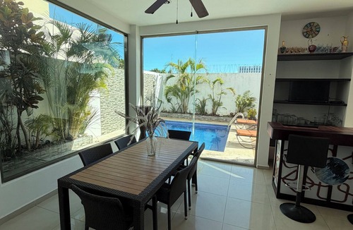 Cancun House | Luxury home with pool and BBQ