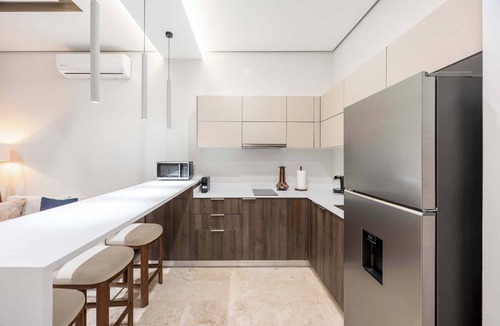 Playa Paraiso Apartment | Luxury Suite Steps from the Sea
