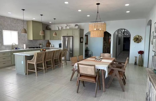 San Felipe House | Luxury Villa w/Ocean views, Private Pool & Hot Tub. Steps from the beach!