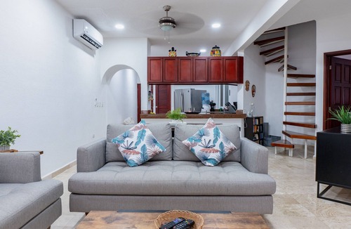 Gonzalo Guerrero Condo | Magic Paradise by BRIC Vacation - 3 bedroom Penthouse steps from Mamita's Beach!