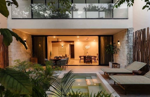 Playa Paraiso Condo | Makech Samsara Tropical Beach Club Access