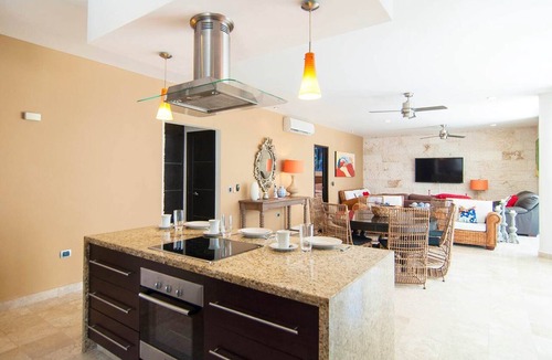 Downtown Condo | Mamitas Beach 1 Block & Pool View Balcony