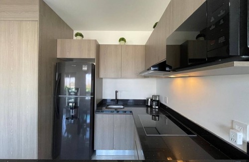 Villa Marina Condo | Marina Cerritos 507 Coastal Retreat – 2BR