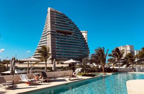 Zona Hotelera Apartment | Marina Corazón Sea View - Condo Puerto Cancún