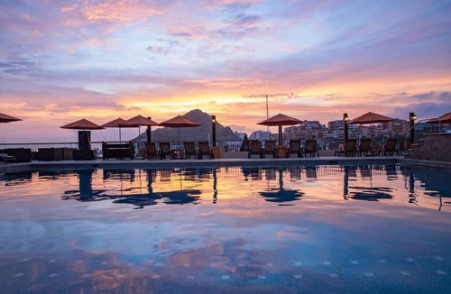 Centro Condo | Marina Junior Suites