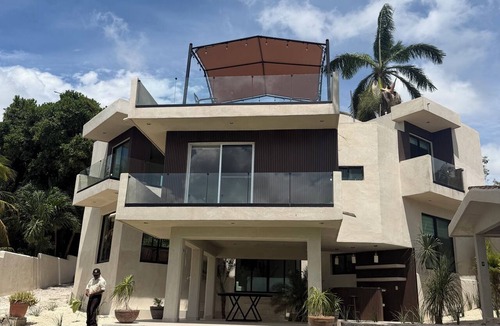 Chetumal House | Misha Bacalar House