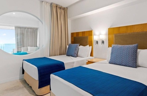 Marina Mazatlan Hotel | Modern 1BR Condo w Private Beach Area Ideal for Family Getaway