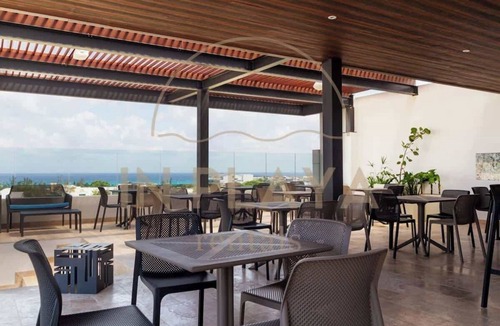 Luis Donaldo Colosio Condo | Modern Condo Steps to 5th Ave and Beach w Rooftop Pool