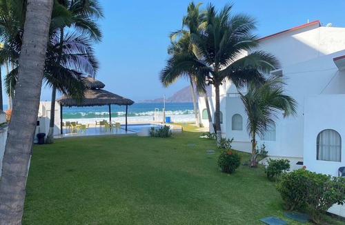 Olas Altas House | Monthly Beach House Rental in Manzanillo, Mexico – Perfect for Snowbirds