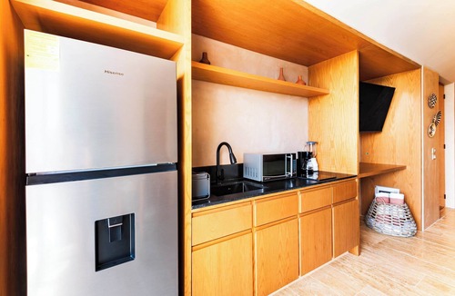 Luis Donaldo Colosio Apartment | Nalú: Studios with Plunge Pool Near the Beach