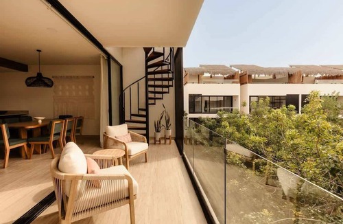 Playa Paraiso Apartment | Naluna Samsara Jungle Condo Close to Beach