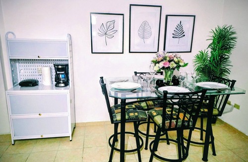 Obrera House | Near beach Private estate w/4 seperate master suites - Rent 5 get 2 nights free