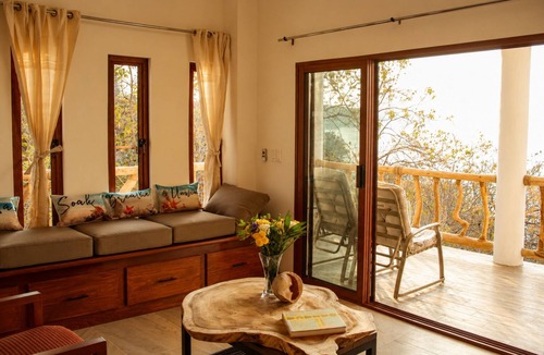 Puerto Angel House | NEW! Spacious Oceanview Coastal Suite w/Terrace & Private Path to Beach for 8