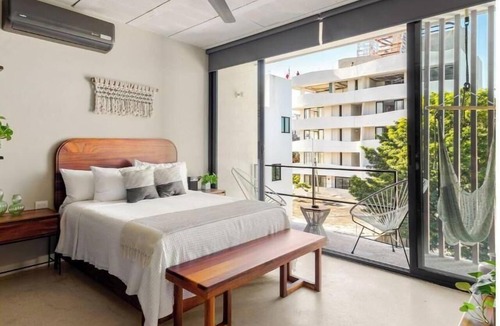 Luis Donaldo Colosio Apartment | Ocean Boutique Condos