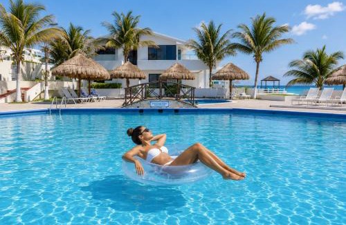 Zona Hotelera Apartment | Ocean Turtle Nest, boutique beach apartment